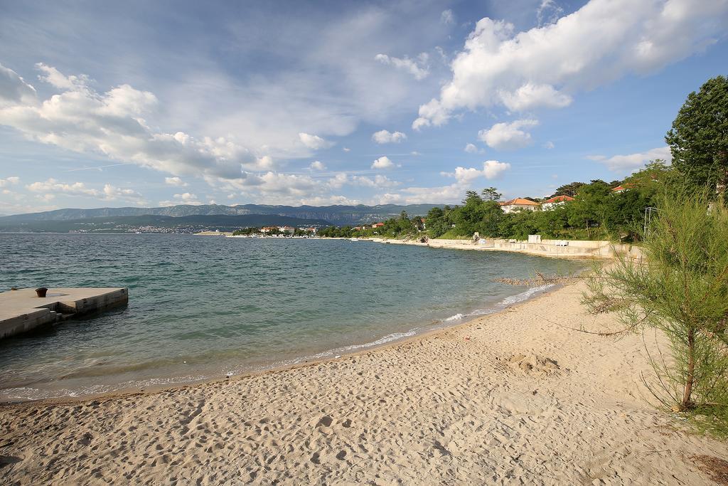 Guest House Zeba & Riviera Šilo Екстериор снимка