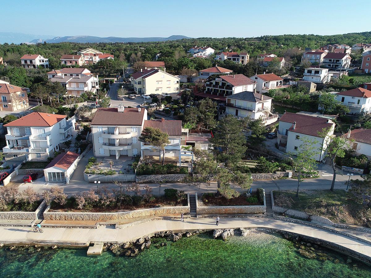 Guest House Zeba & Riviera Šilo Екстериор снимка