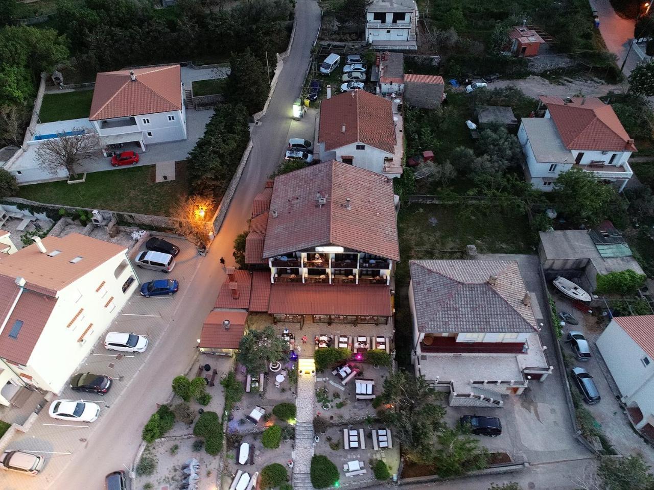 Guest House Zeba & Riviera Šilo Екстериор снимка