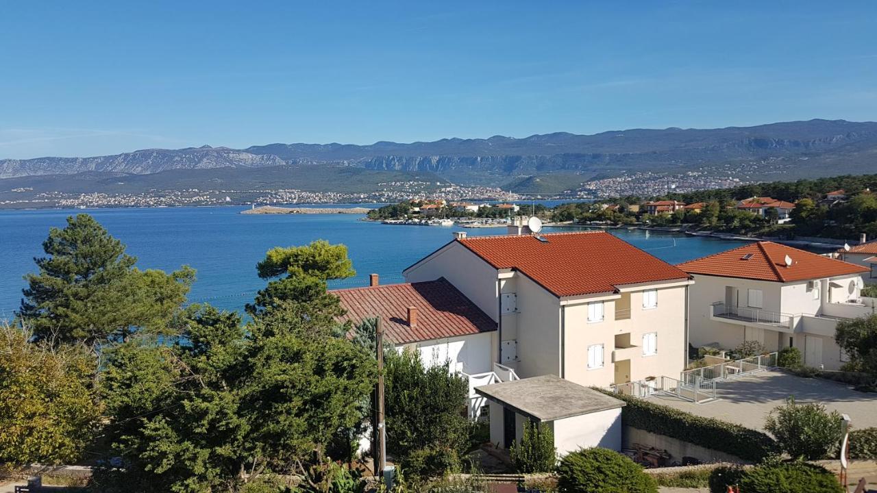 Guest House Zeba & Riviera Šilo Екстериор снимка