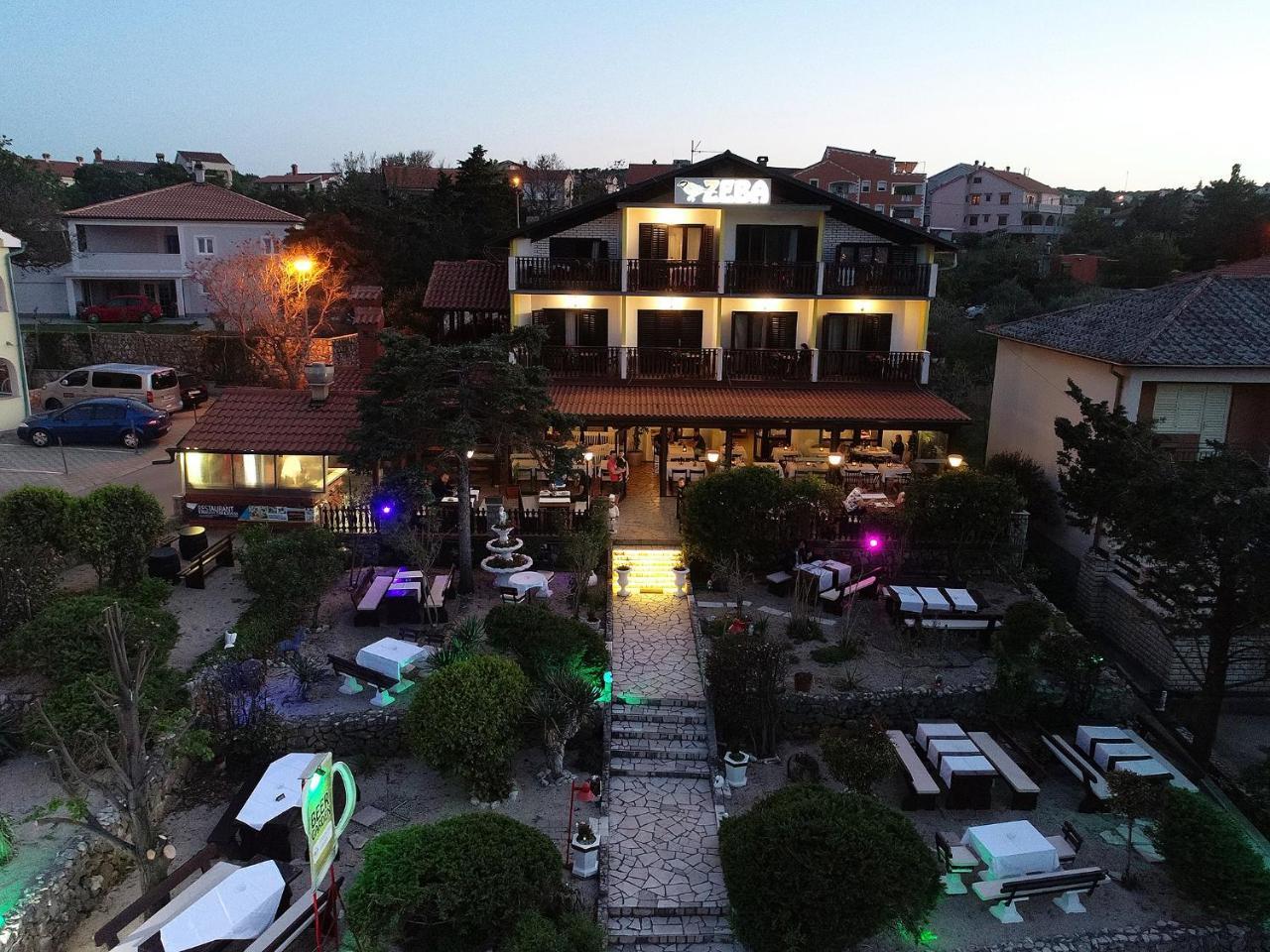 Guest House Zeba & Riviera Šilo Екстериор снимка